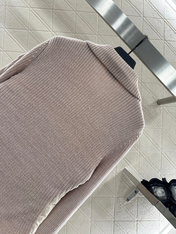 25 New Arrival Zip-Up Down Jacket