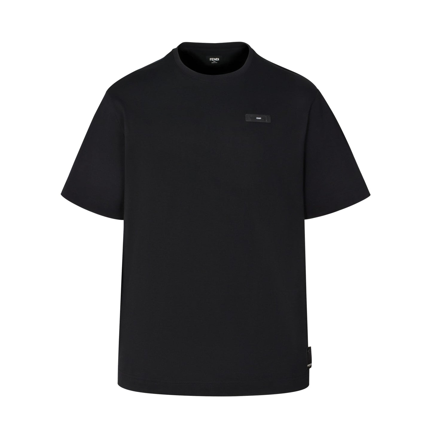 Short sleeves with small leather label on chest