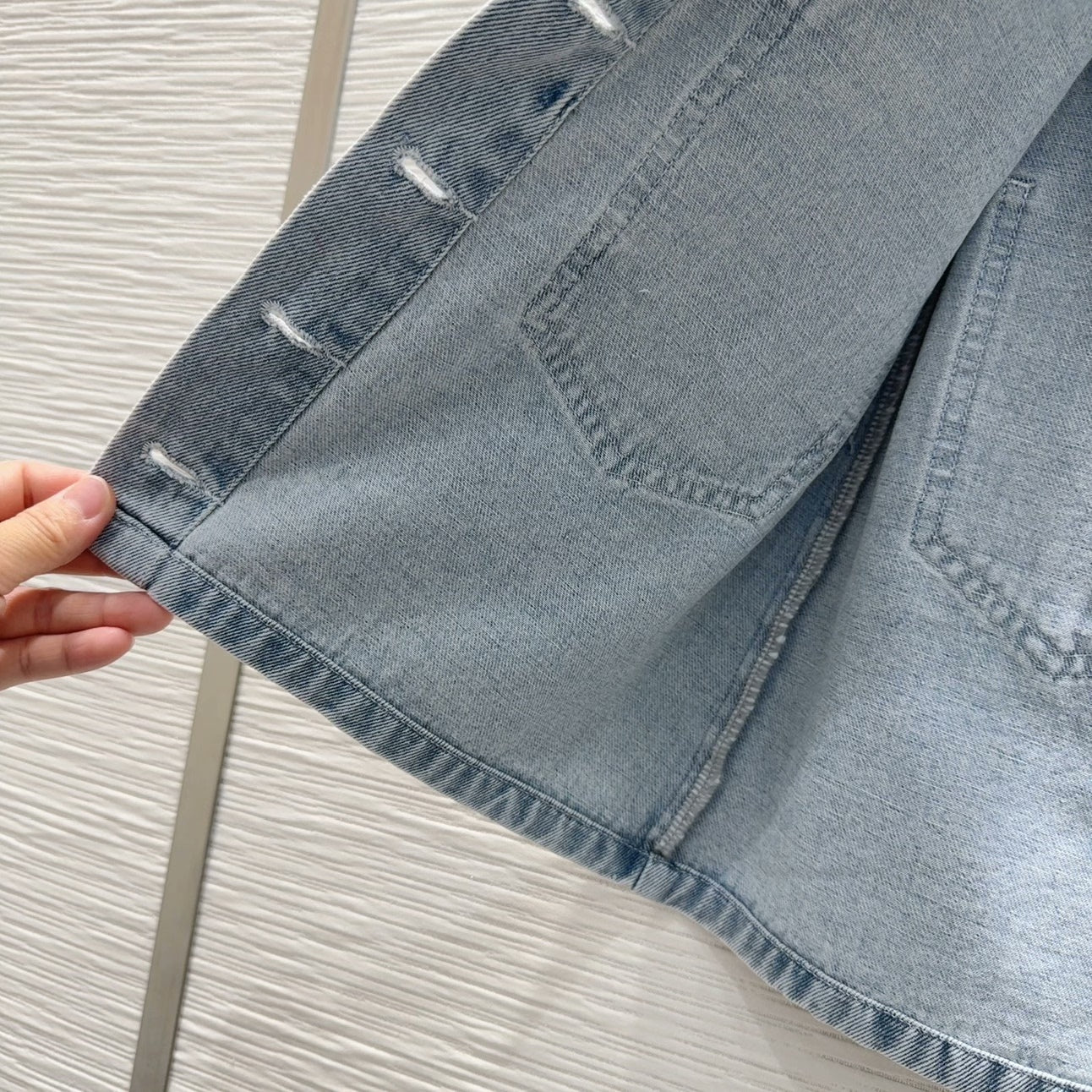 25 new stitching lace pocket denim skirt
