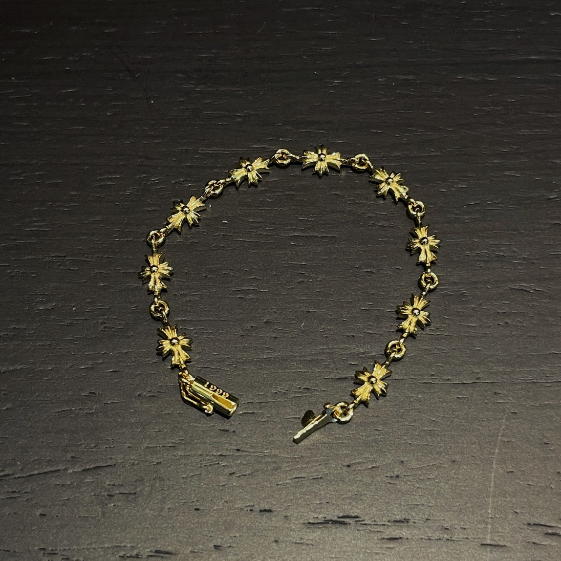 Gold-plated green diamond cross bracelet