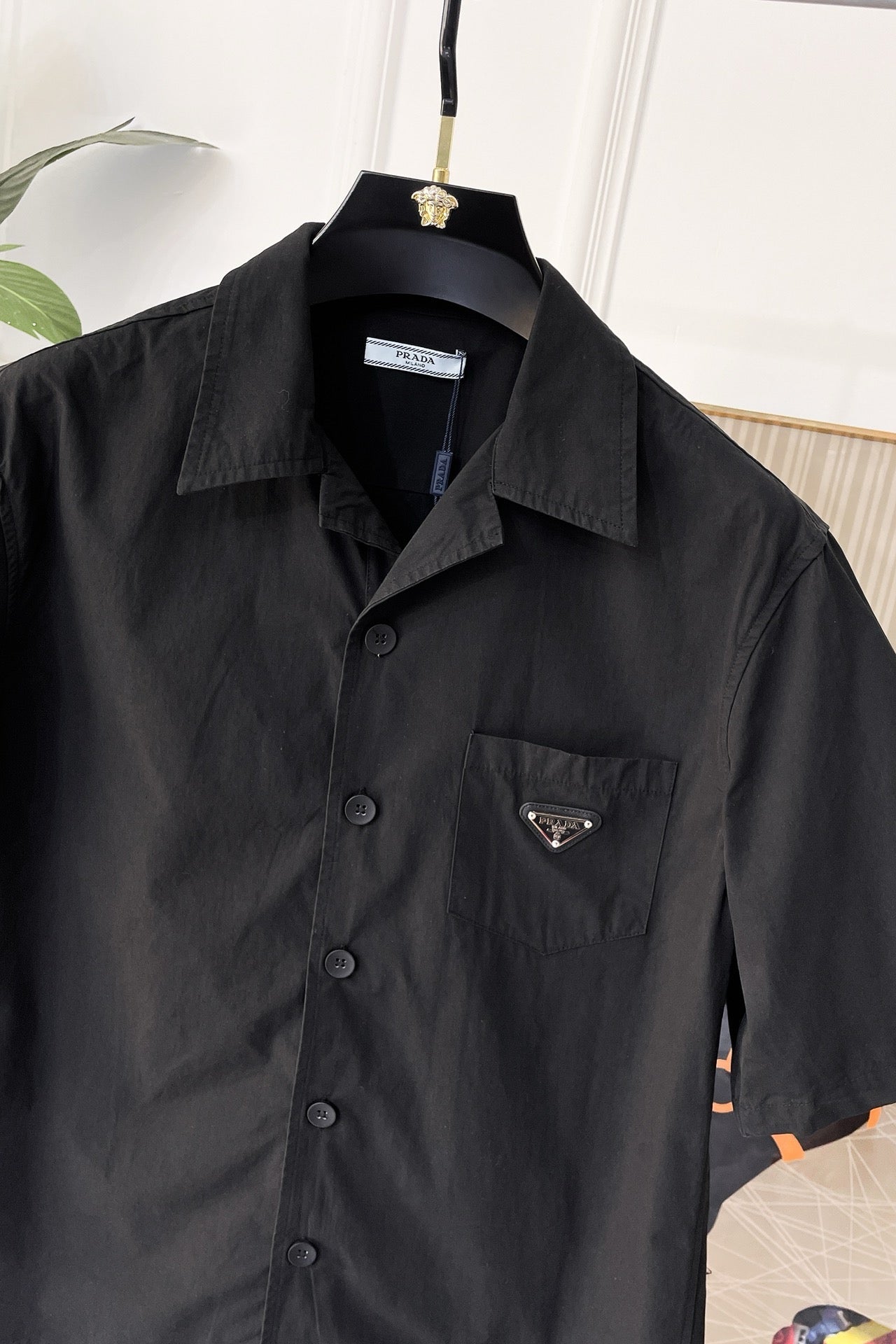 Premium cotton and linen blend short-sleeved shirt