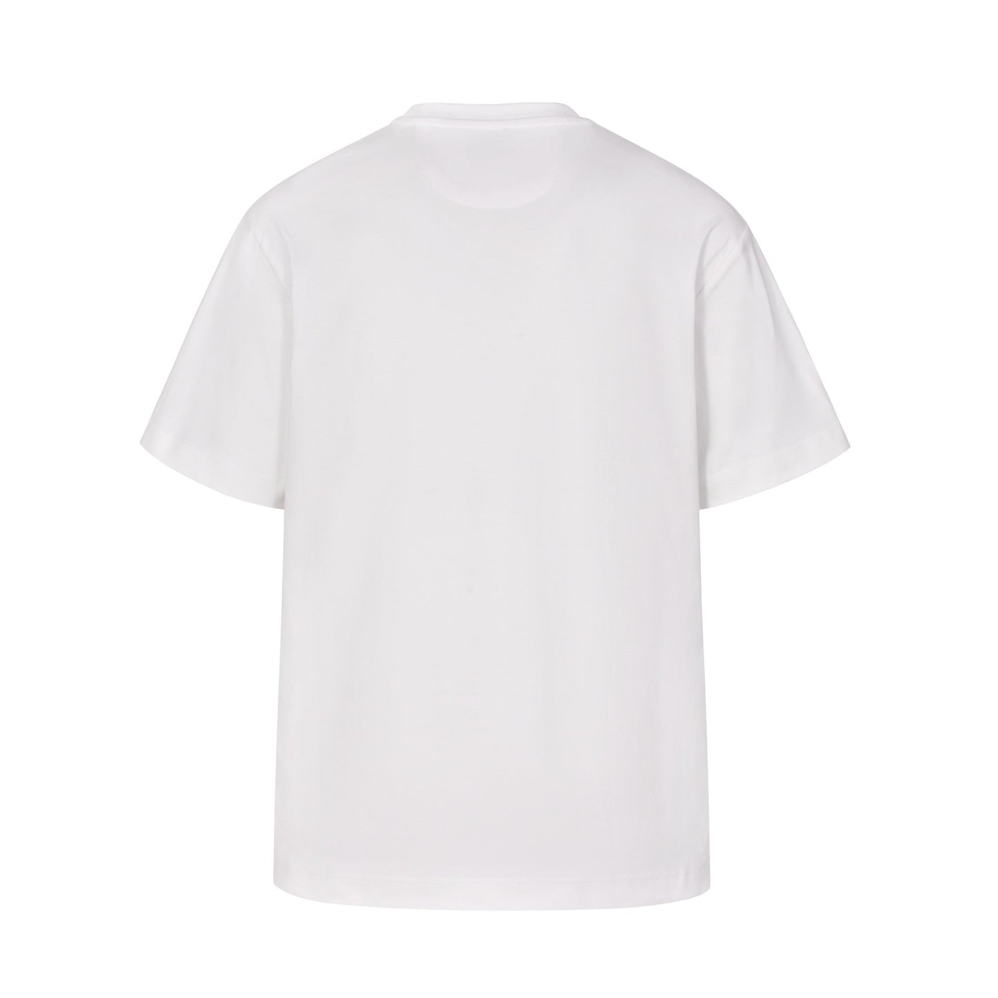 Short sleeves with small leather label on chest