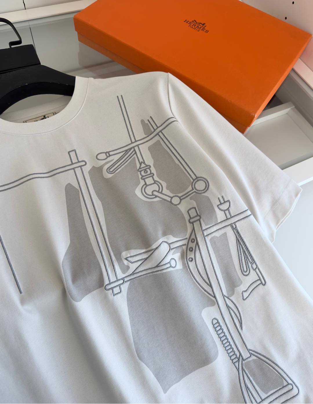 2025 Spring and Summer Graphic Printed Slightly Wide Round Neck Short Sleeve T-shirt