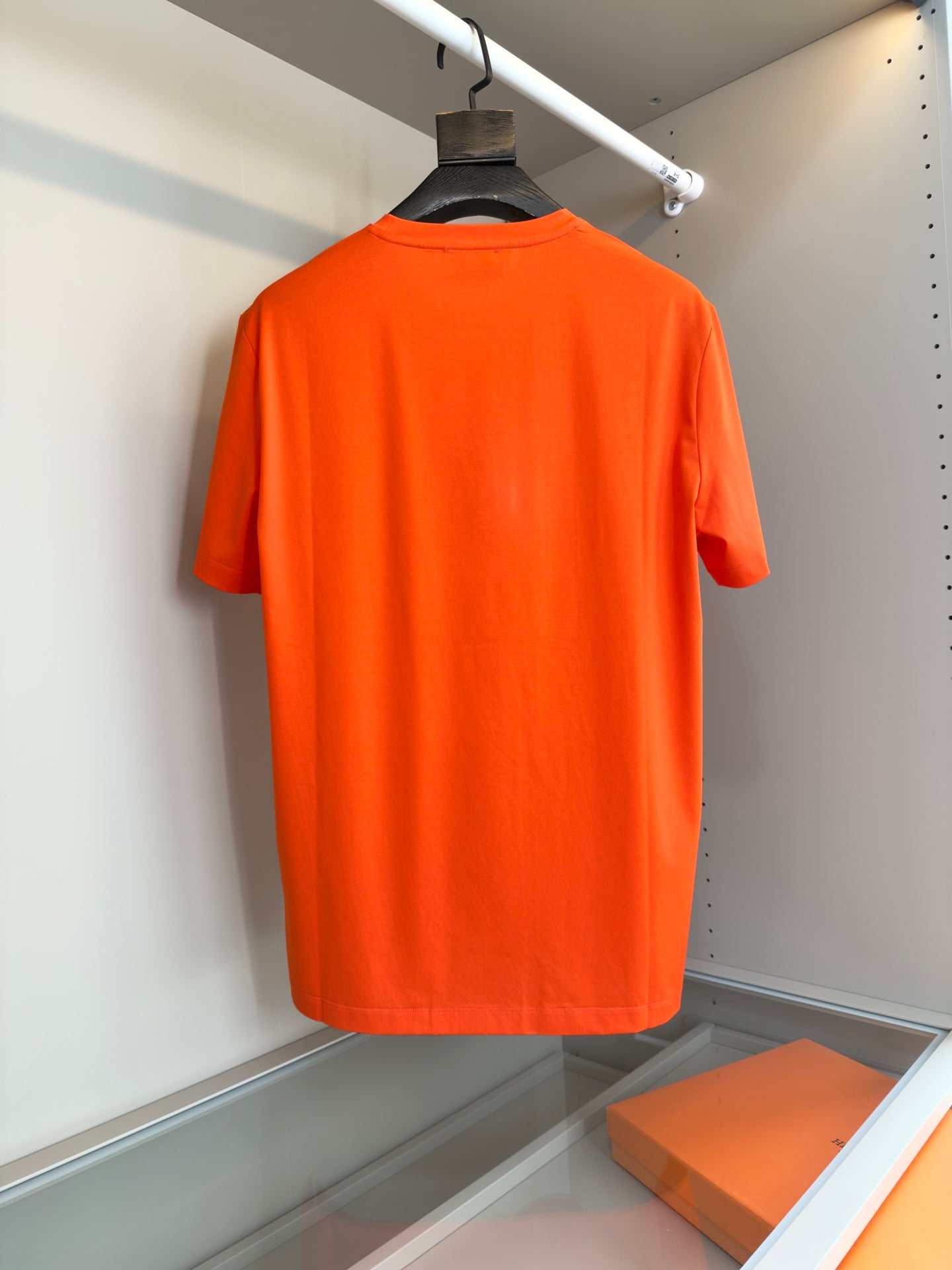 2025 Spring and Summer Leather Embroidery Round Neck Short Sleeve T-shirt