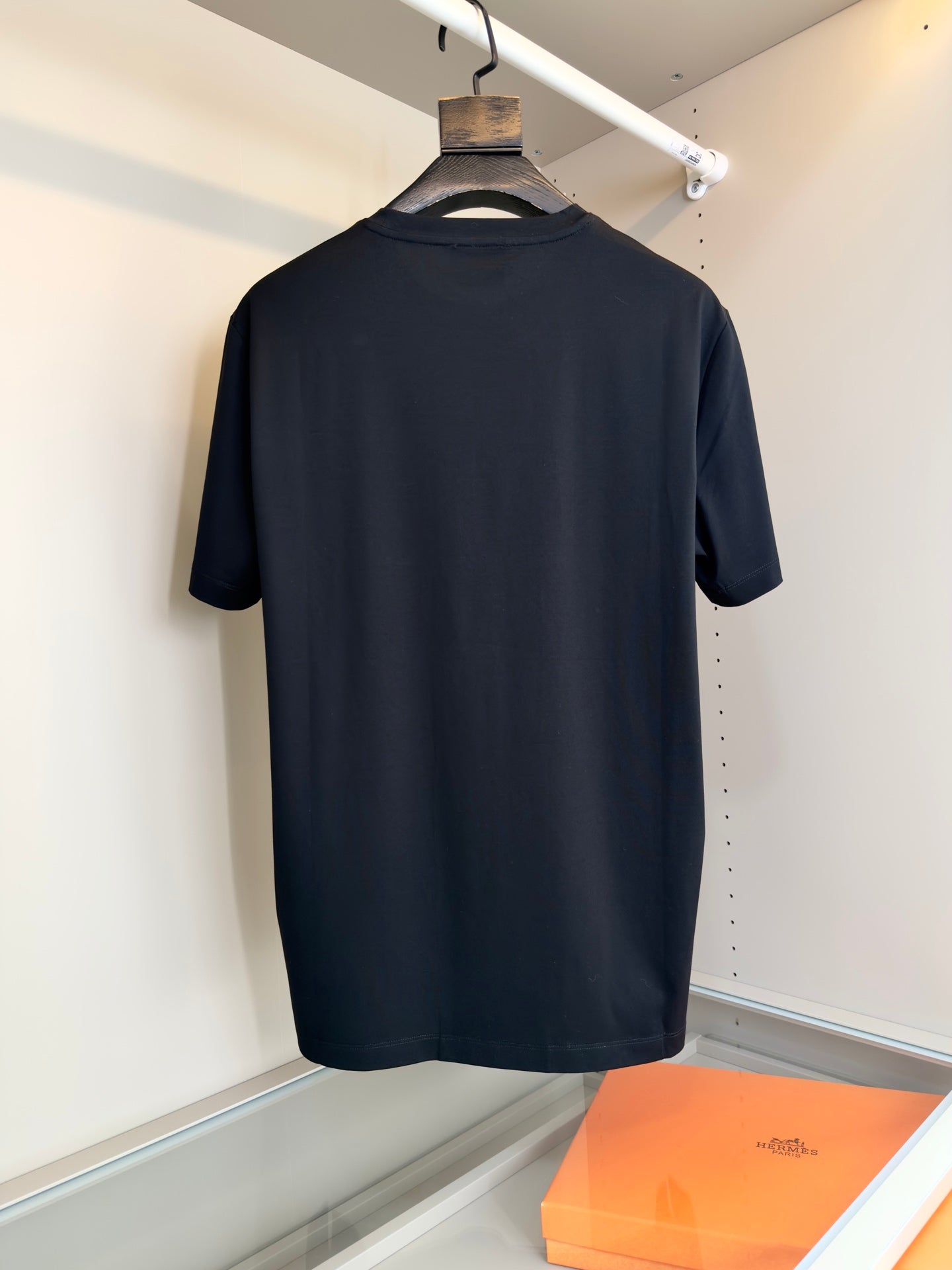2025 Spring and Summer Leather Embroidery Round Neck Short Sleeve T-shirt