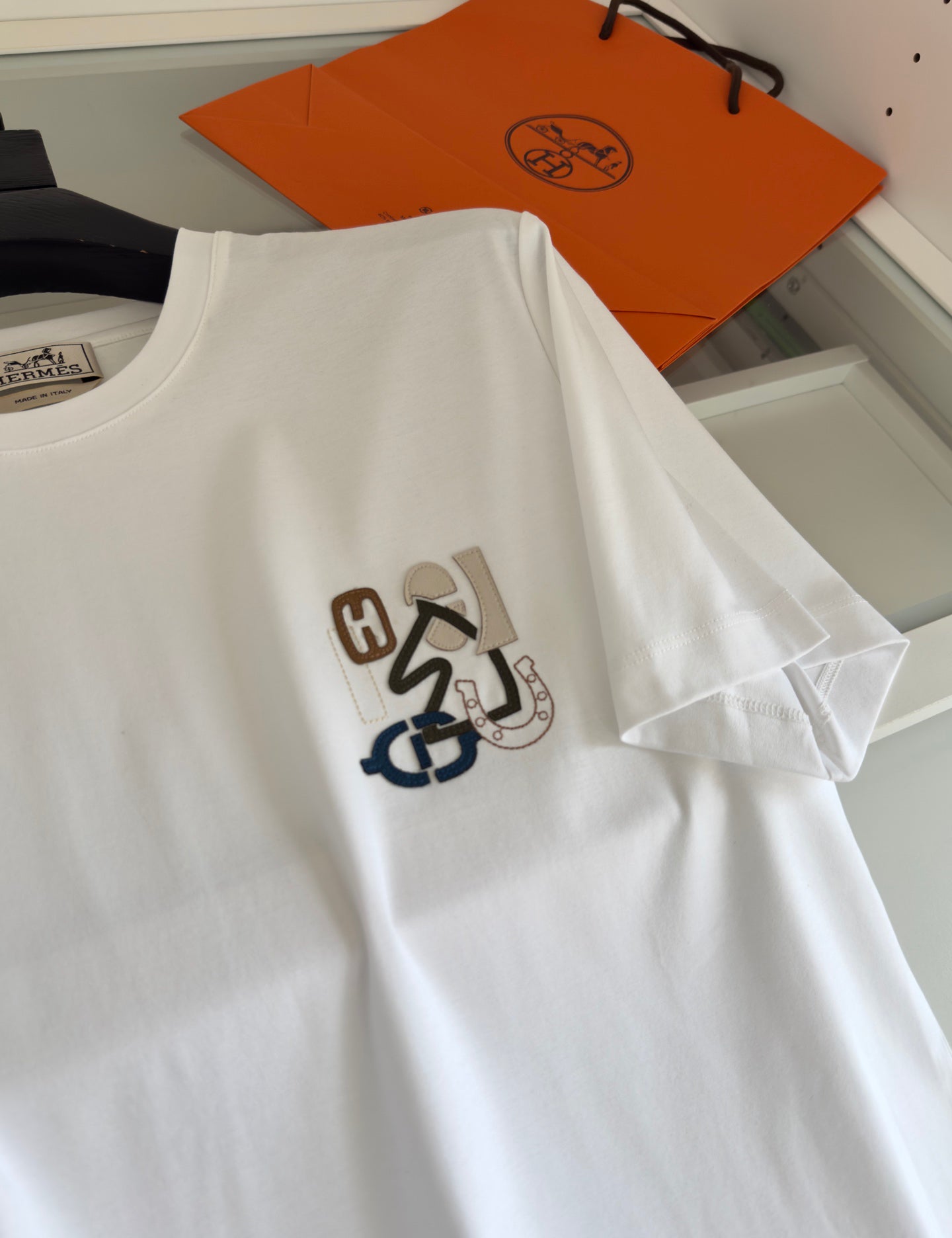 2025 Spring and Summer Leather Embroidery Round Neck Short Sleeve T-shirt