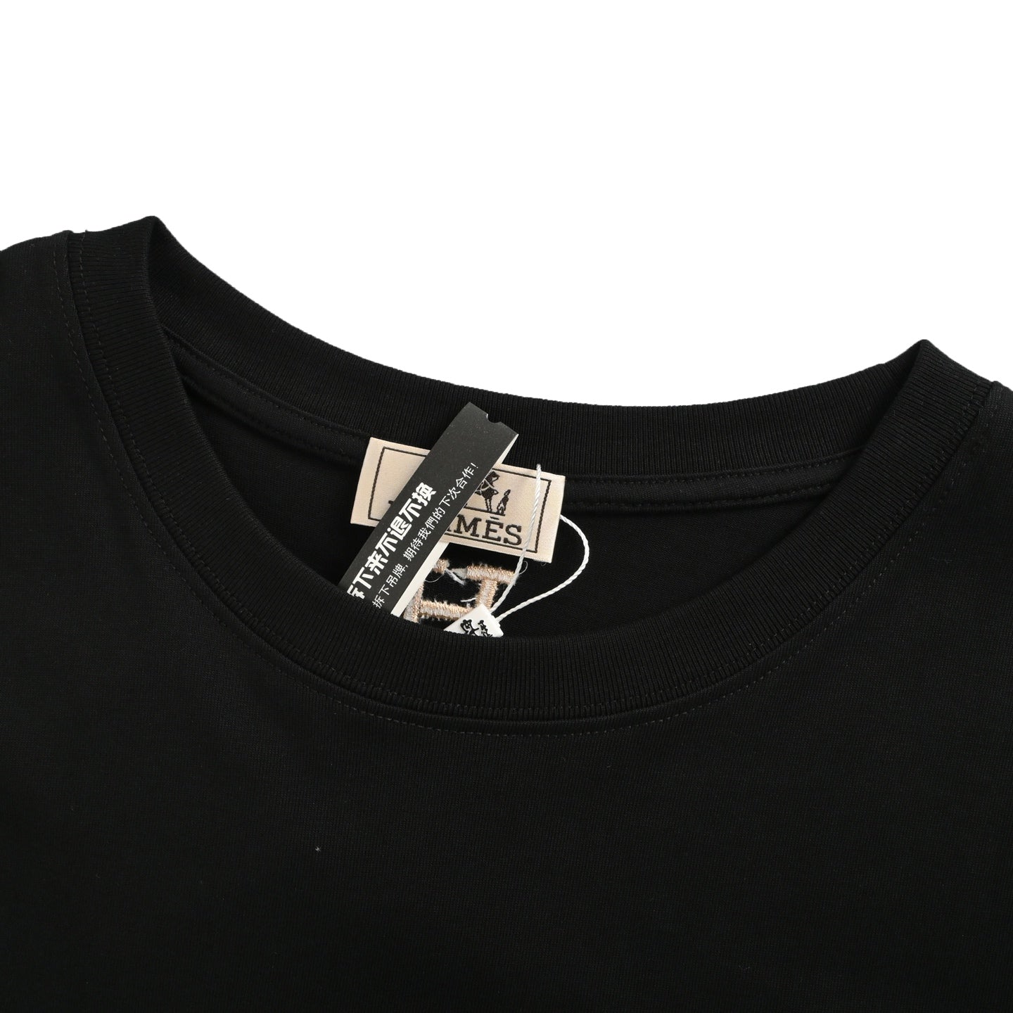 25 Pegasus Embroidered Round Neck Short Sleeve