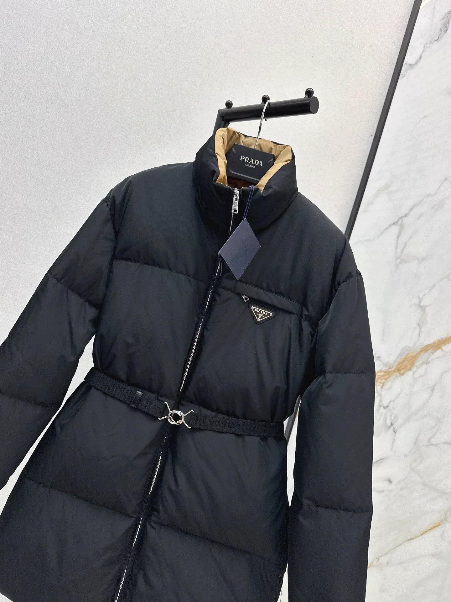 25fw Triangular decoration stand collar mid length down jacket
