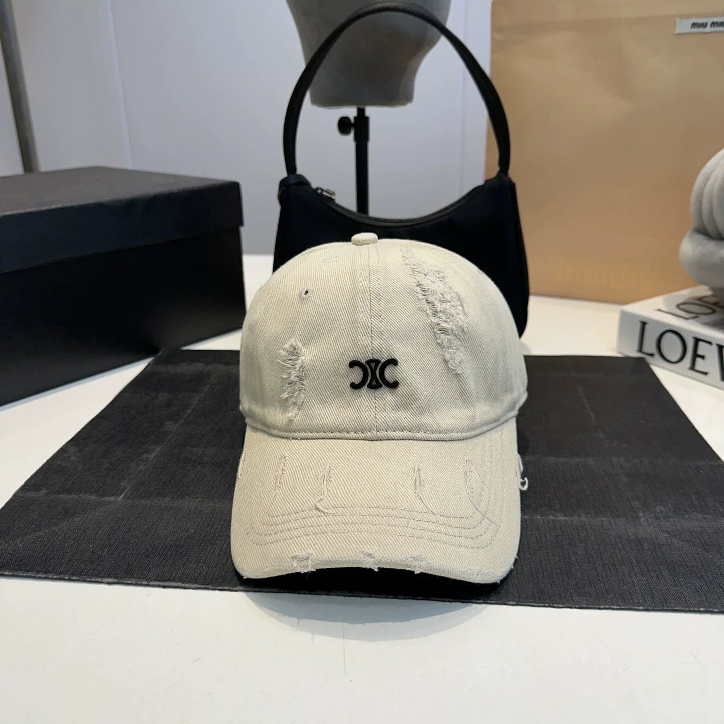 25 New Simple logo baseball cap