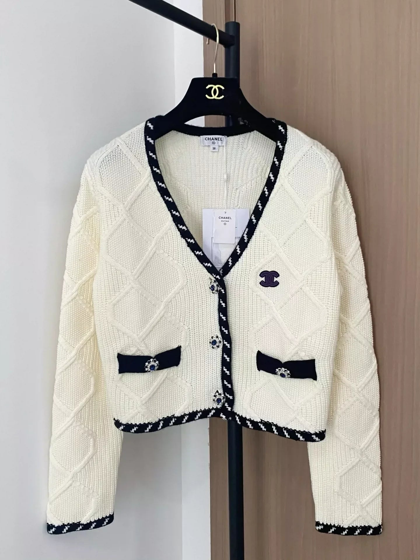 25fw LOGO cardigan