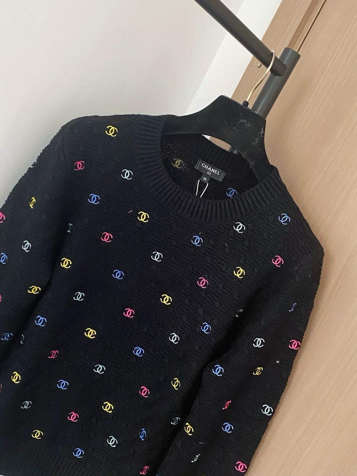 25fw new round neck embroidered knitted sweater