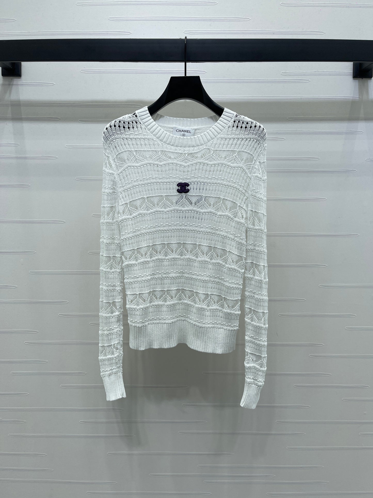 C 25 Spring/Summer Lace-Patterned Knit Long-Sleeve Top