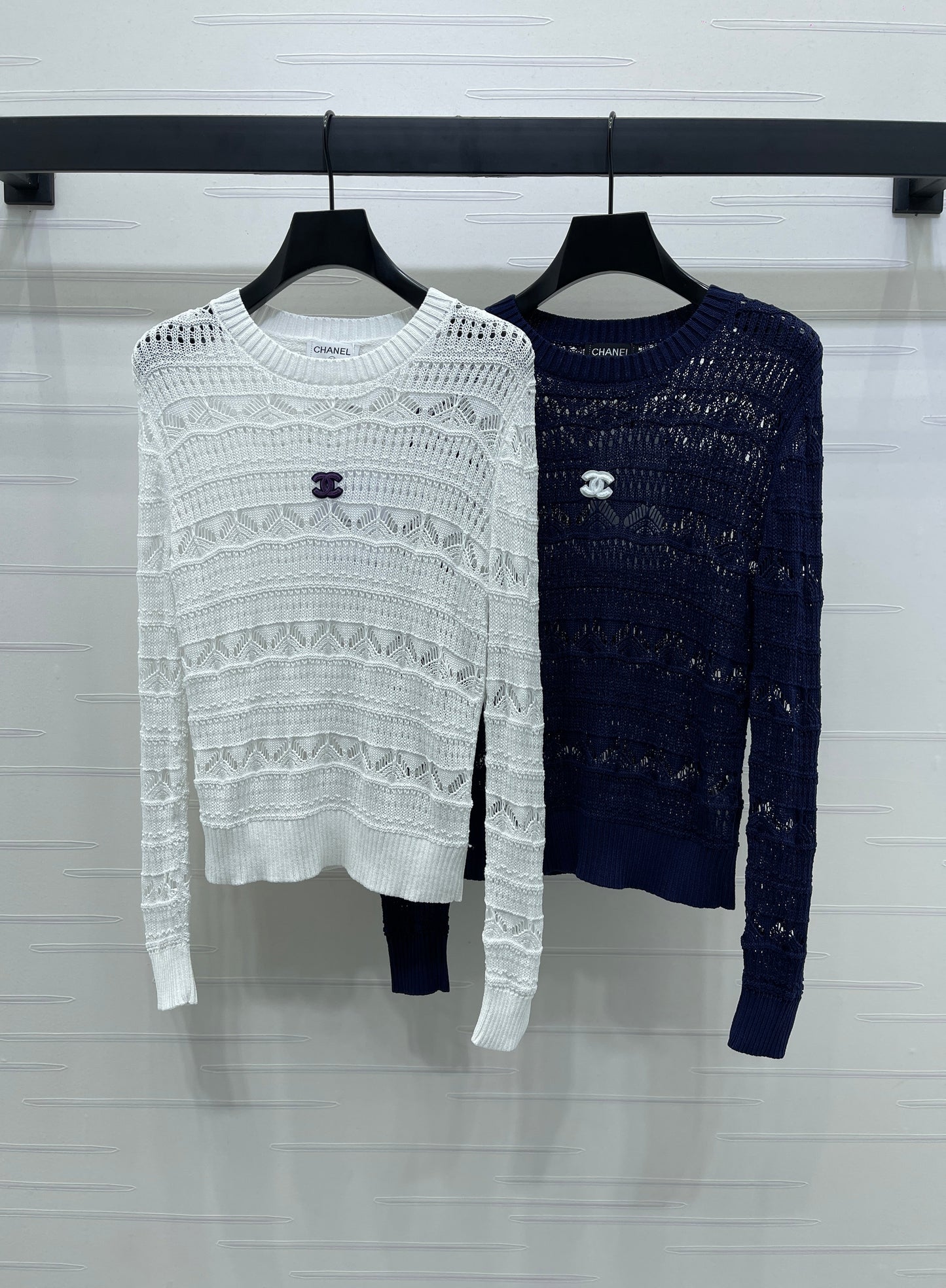 C 25 Spring/Summer Lace-Patterned Knit Long-Sleeve Top