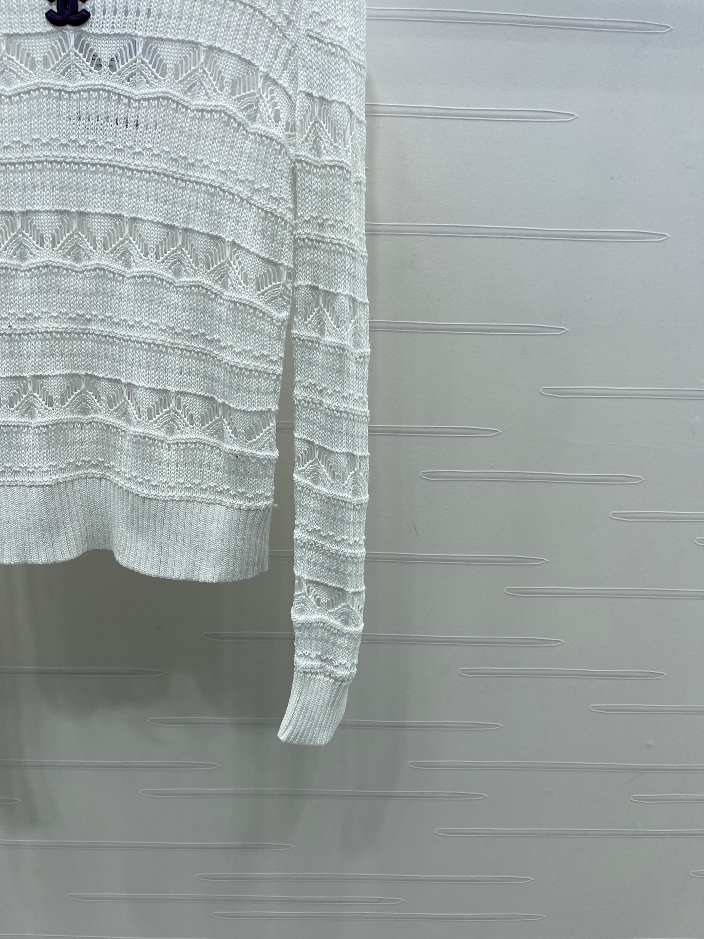 C 25 Spring/Summer Lace-Patterned Knit Long-Sleeve Top