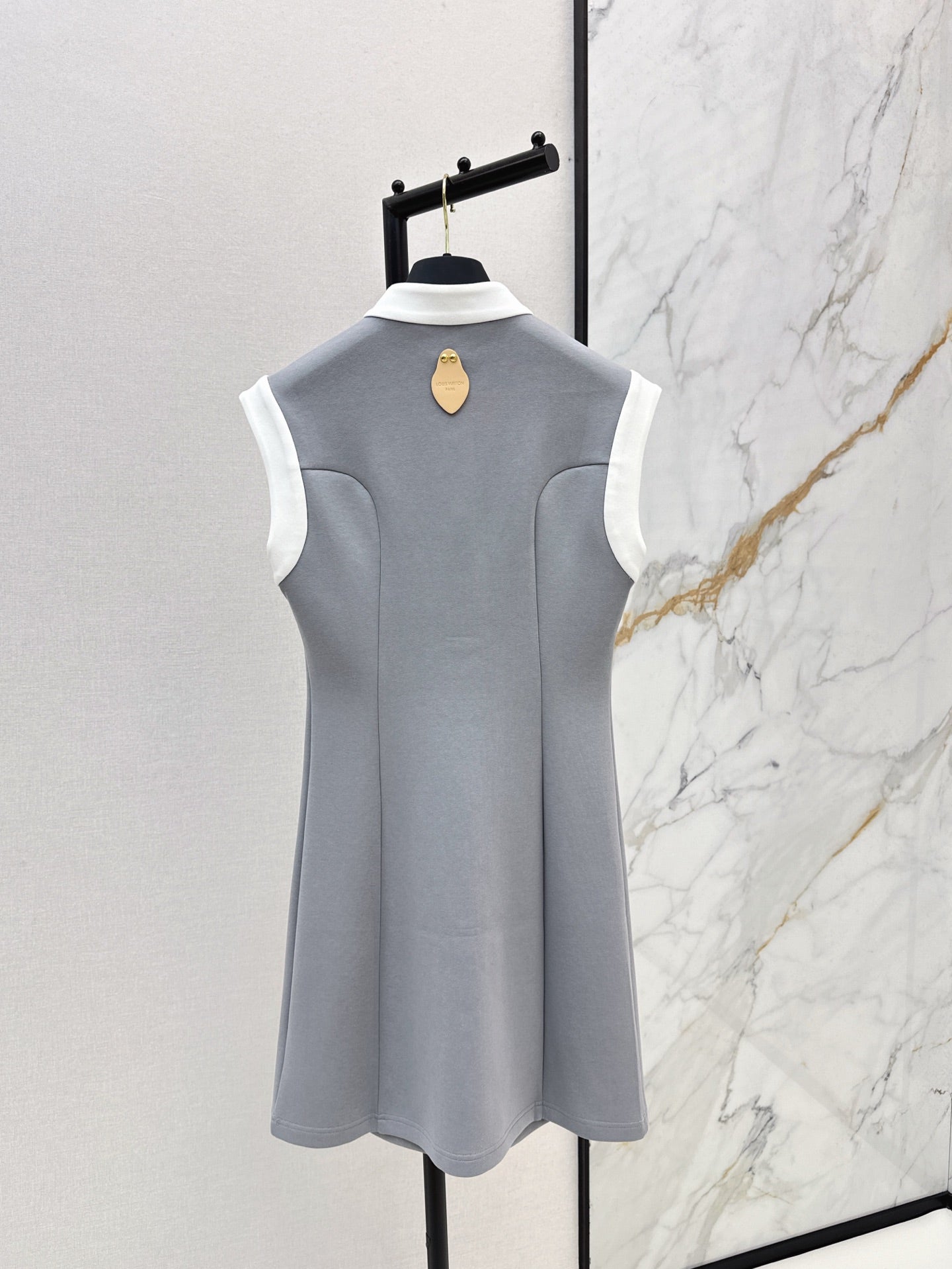25ss sleeveless shirt dress
