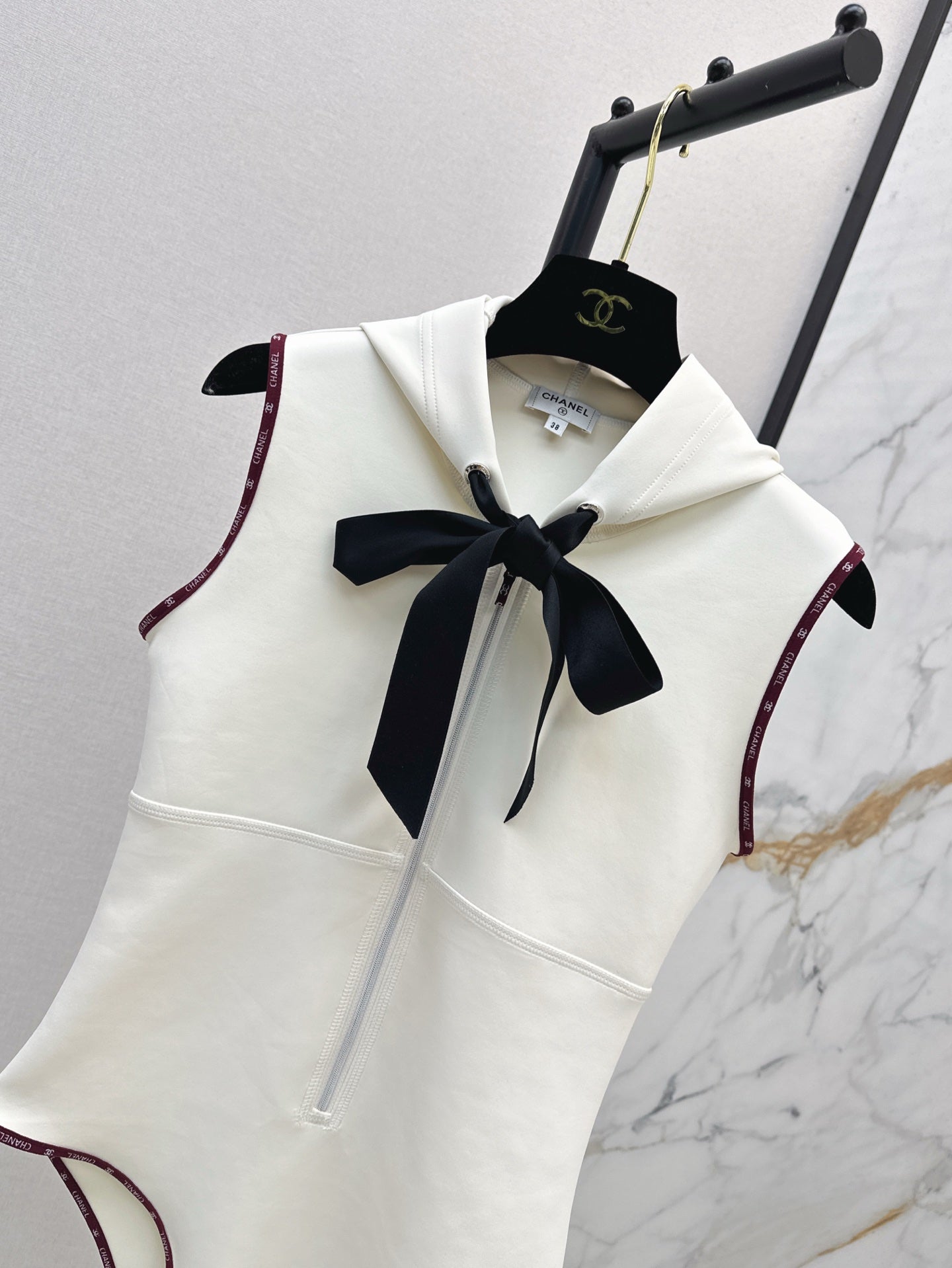 Ch 25ss hooded onesie