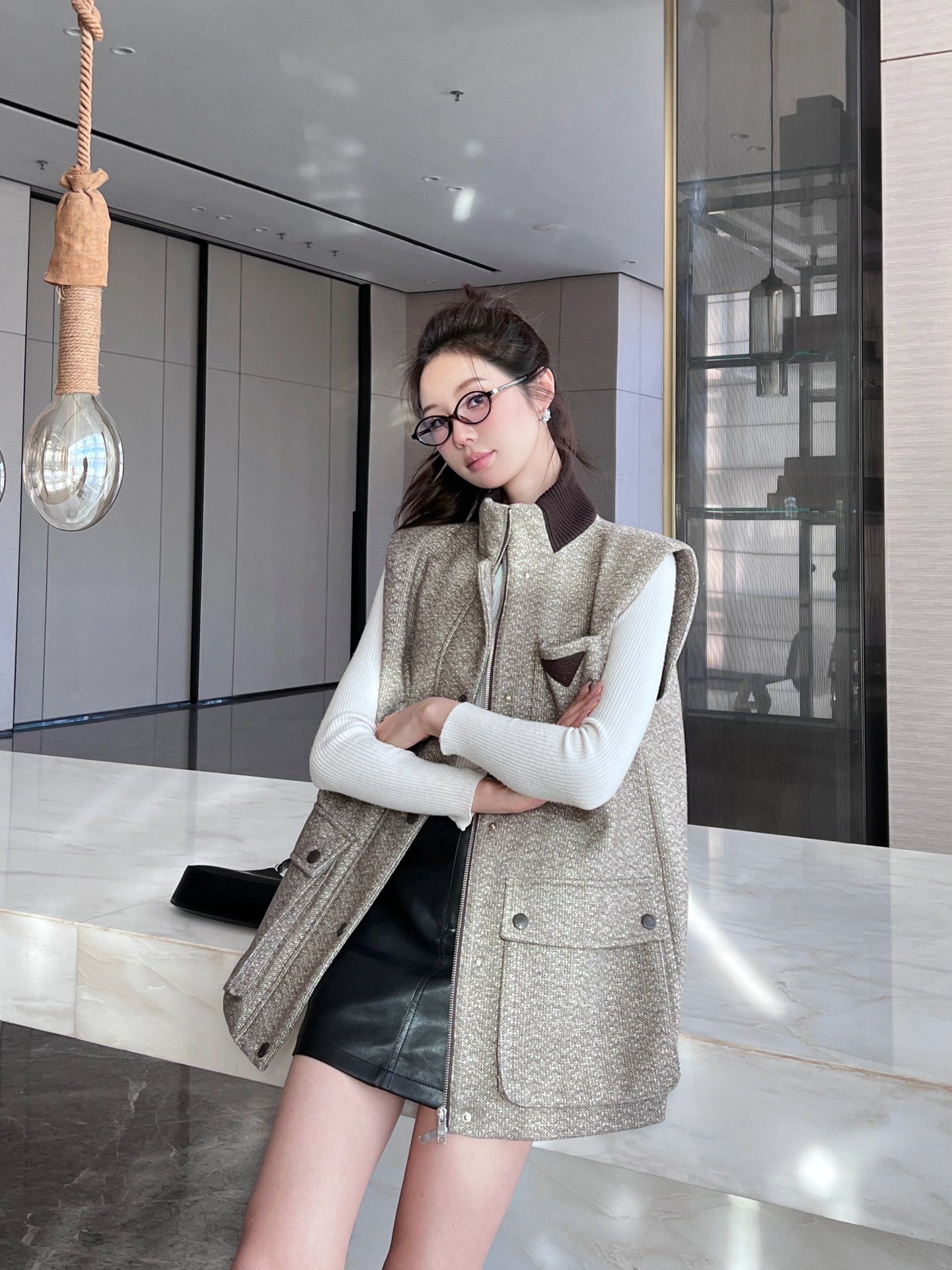 P 24fw wool vest