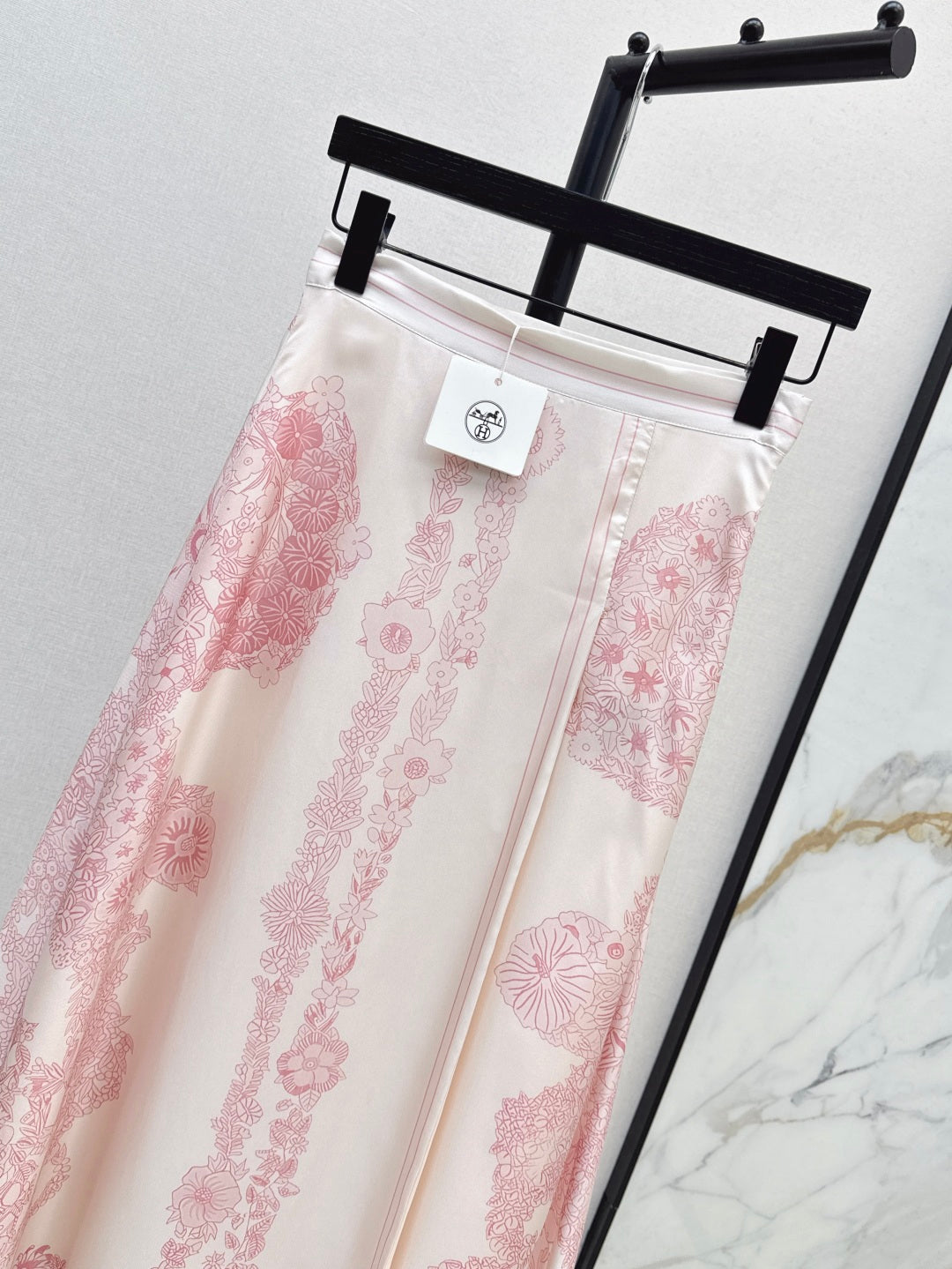 25ss Silk skirt