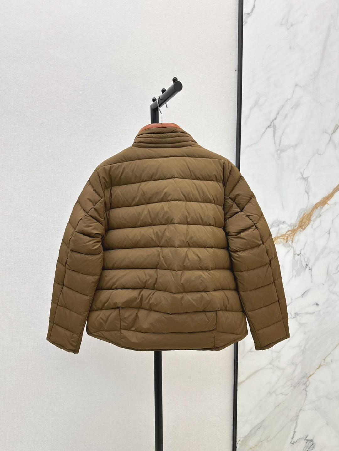 Bur 25fw down jacket
