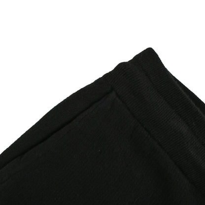 Embossed patch double pocket drawstring shorts