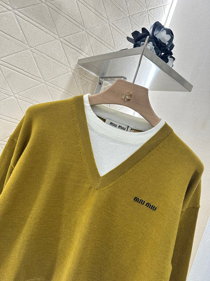 2025 new product Knitted long-sleeved sweater