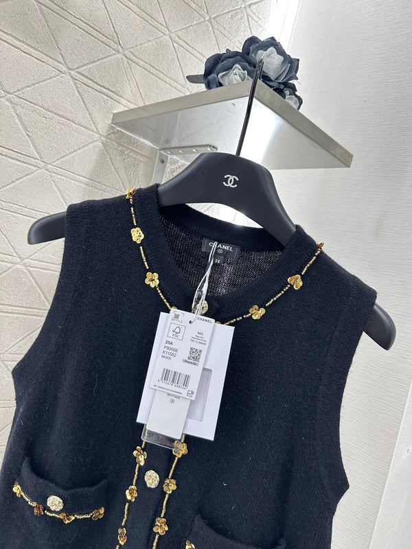 25 New Arrival Beaded Knit Vest