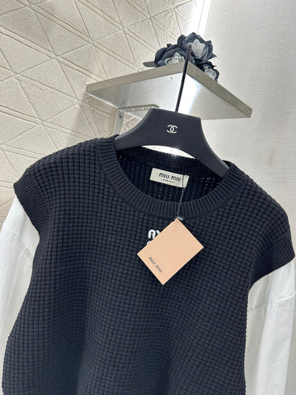 25 New Arrival Knitted long-sleeved top
