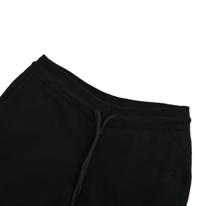 Embossed patch double pocket drawstring shorts