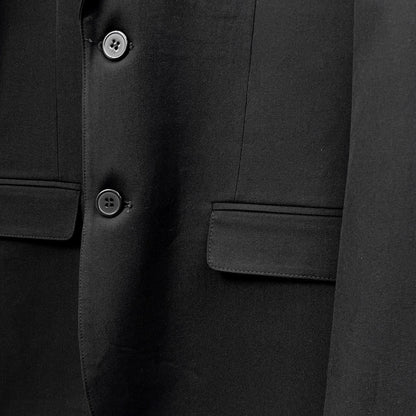 Classic triangle suit