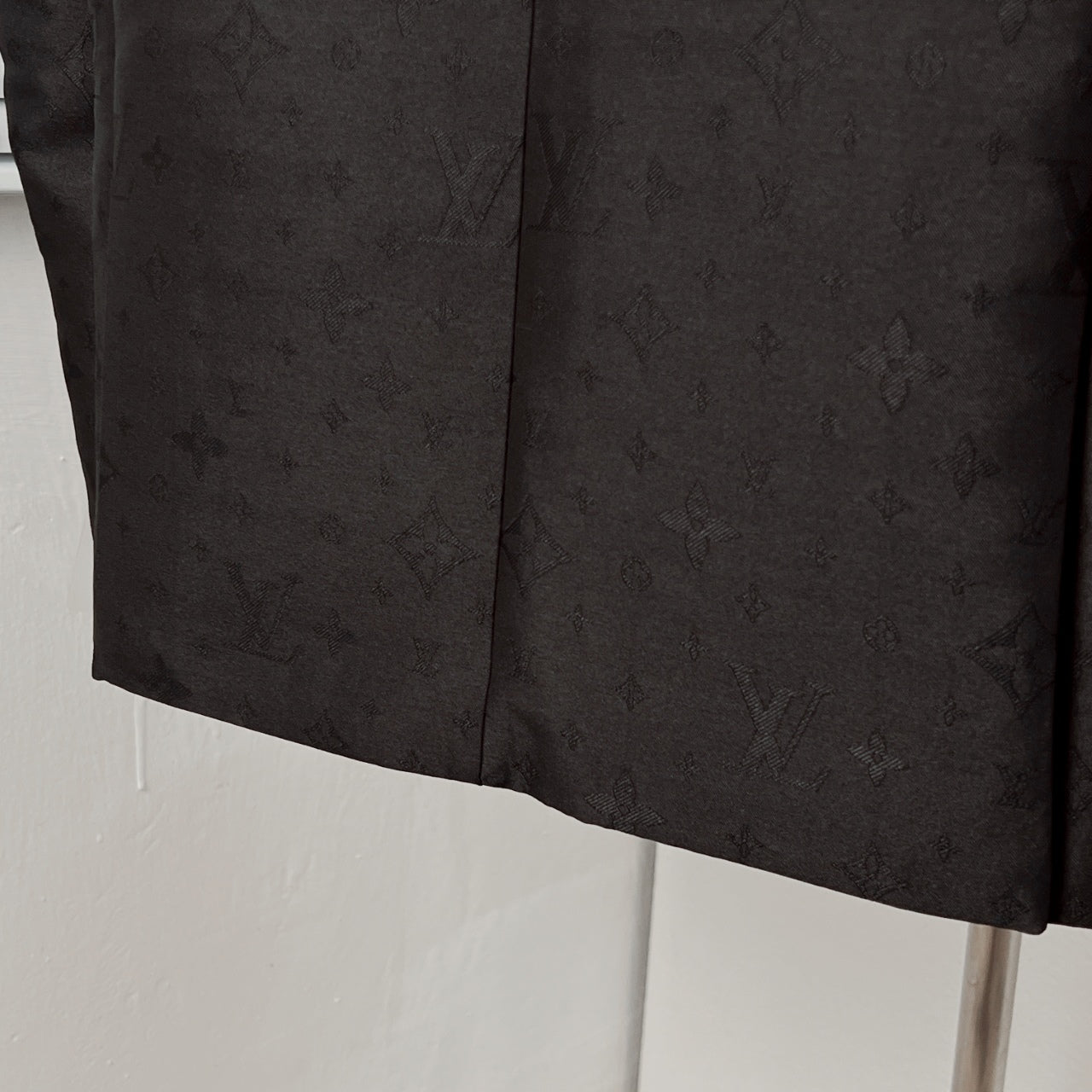 All-over Thistles jacquard textured suit