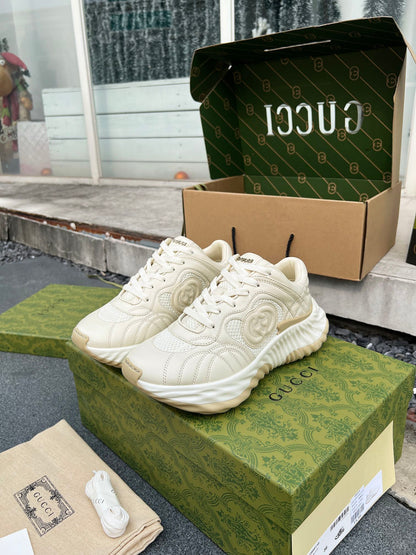 G Men's Low Top Sneakers