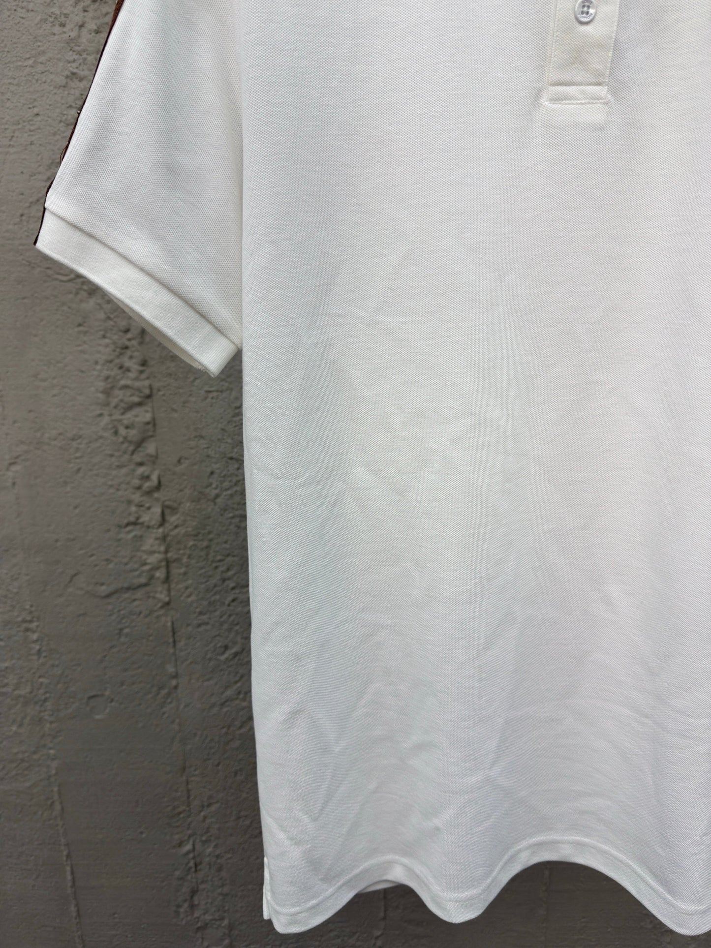 25 Full body embroidered POLO shirt