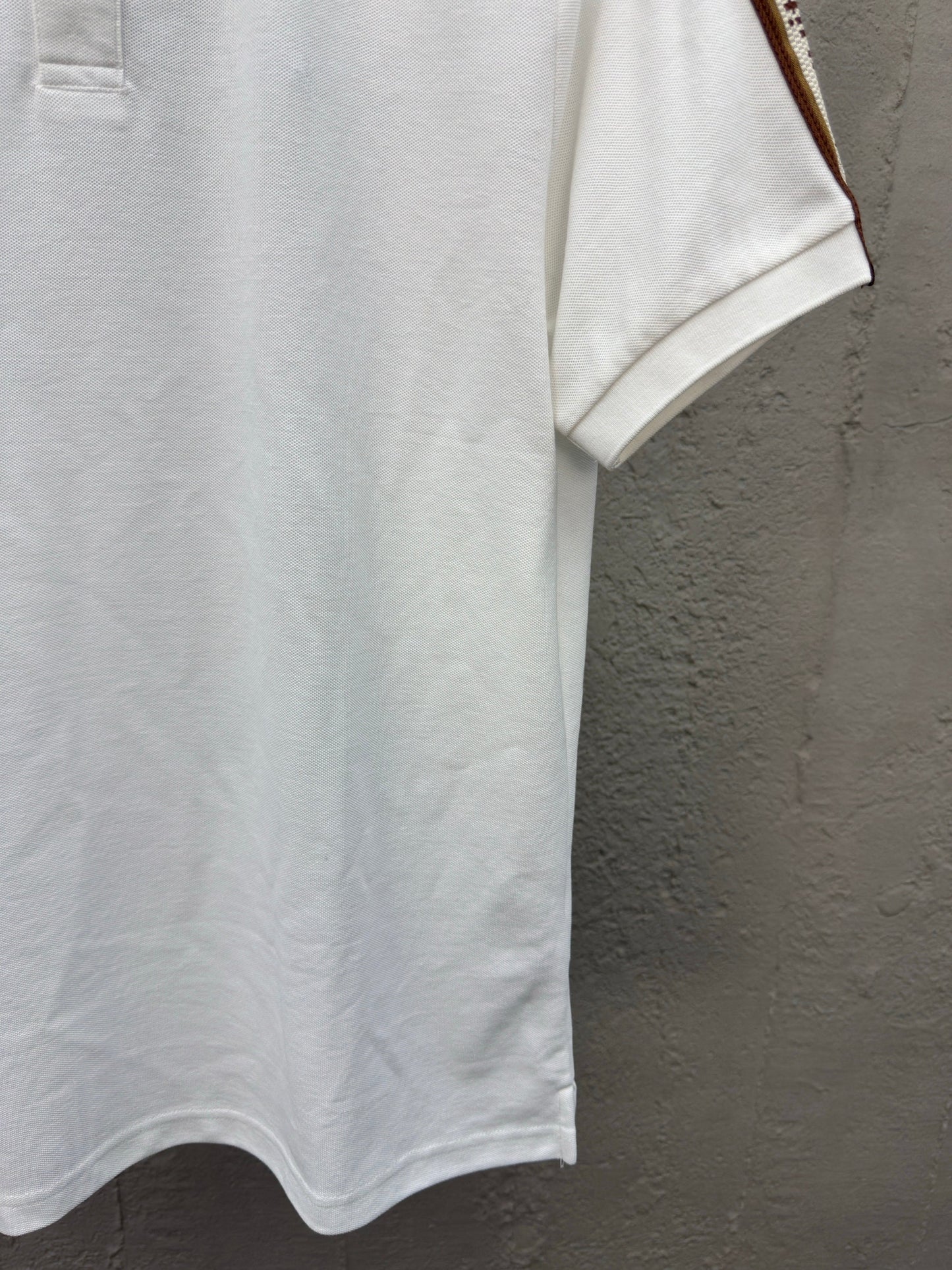 25 Full body embroidered POLO shirt
