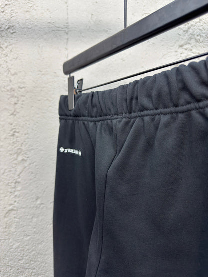 Sanskrit pattern embroidered shorts