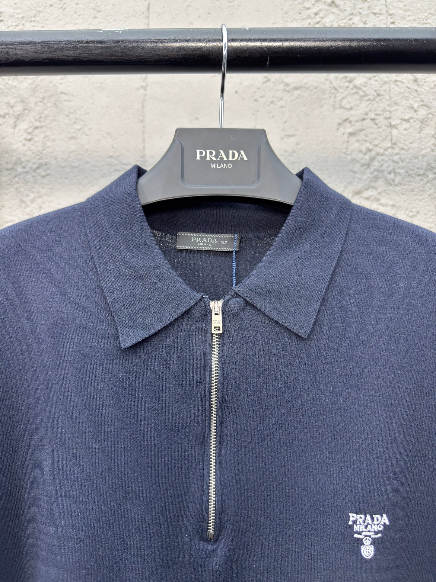 25 Embroidered woolen POLO shirt