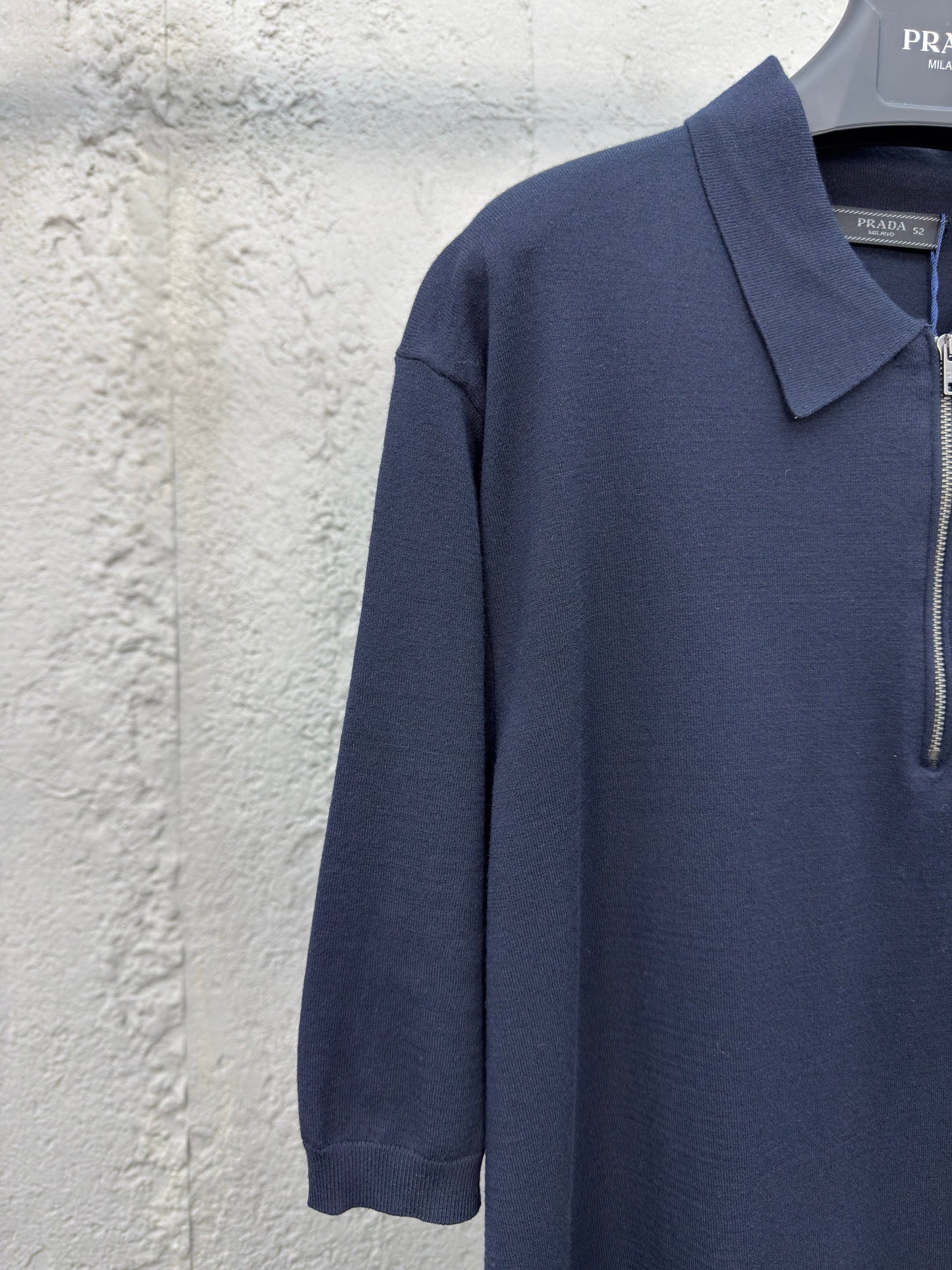 25 Embroidered woolen POLO shirt