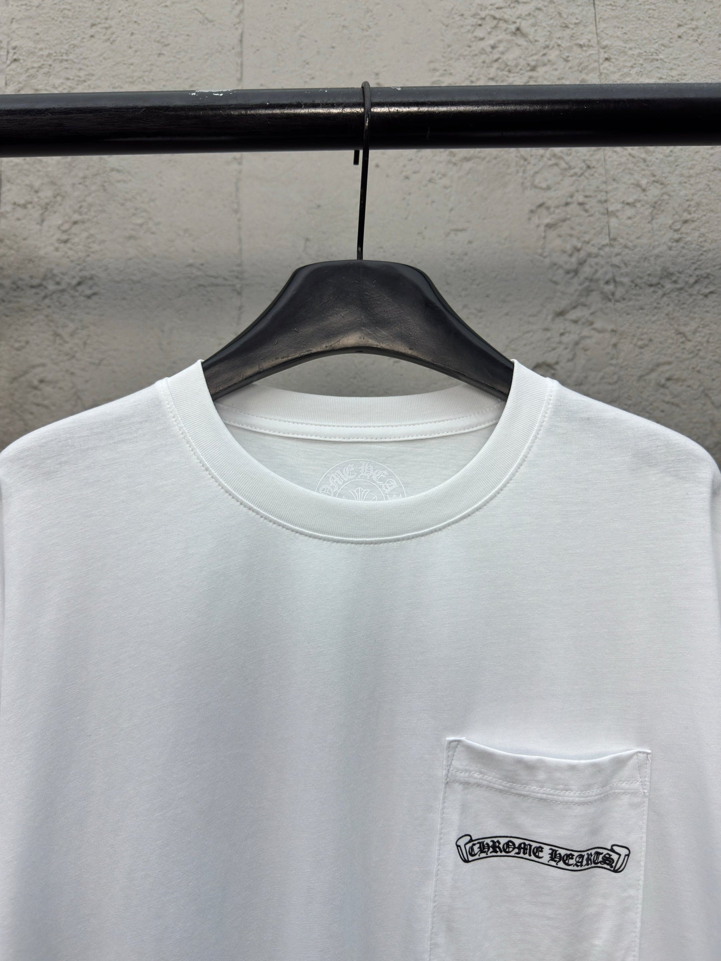 25 Limited edition printed short sleeves
