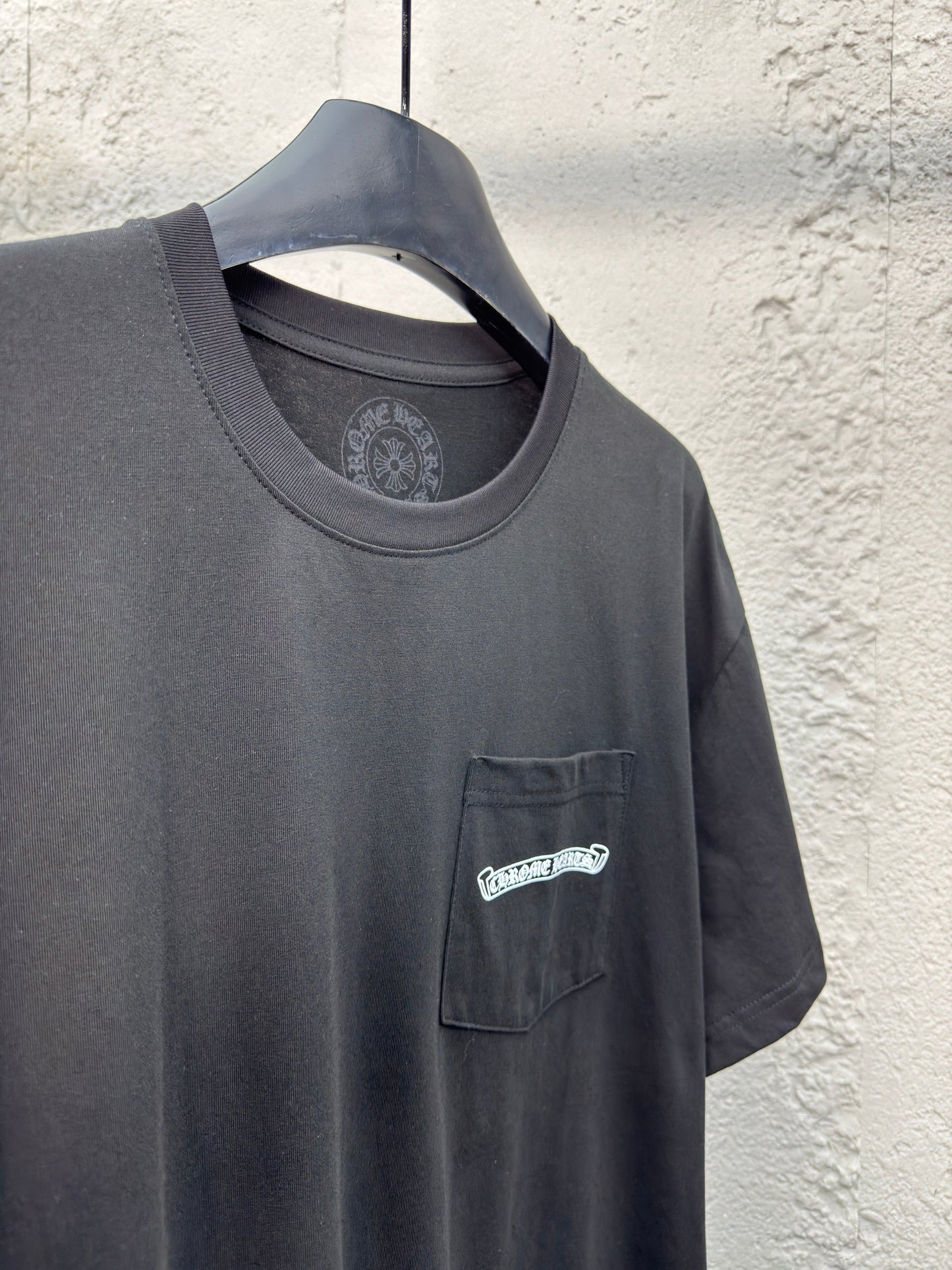 25 Limited edition printed short sleeves