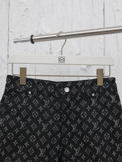 25ss Heavy duty washed denim shorts