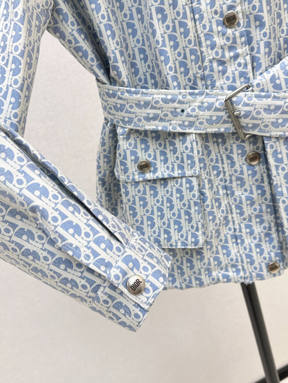 Hooded mid-length jacket