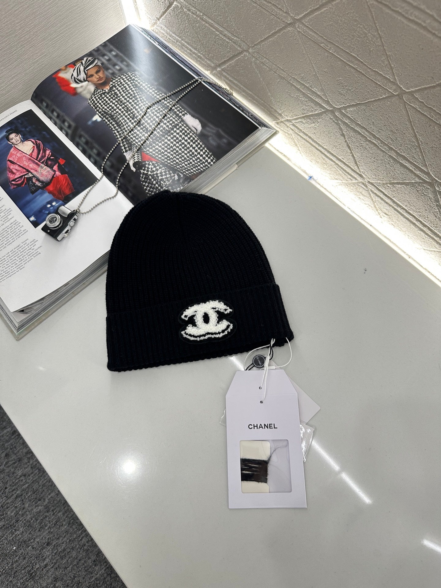Cashmere knitted hat