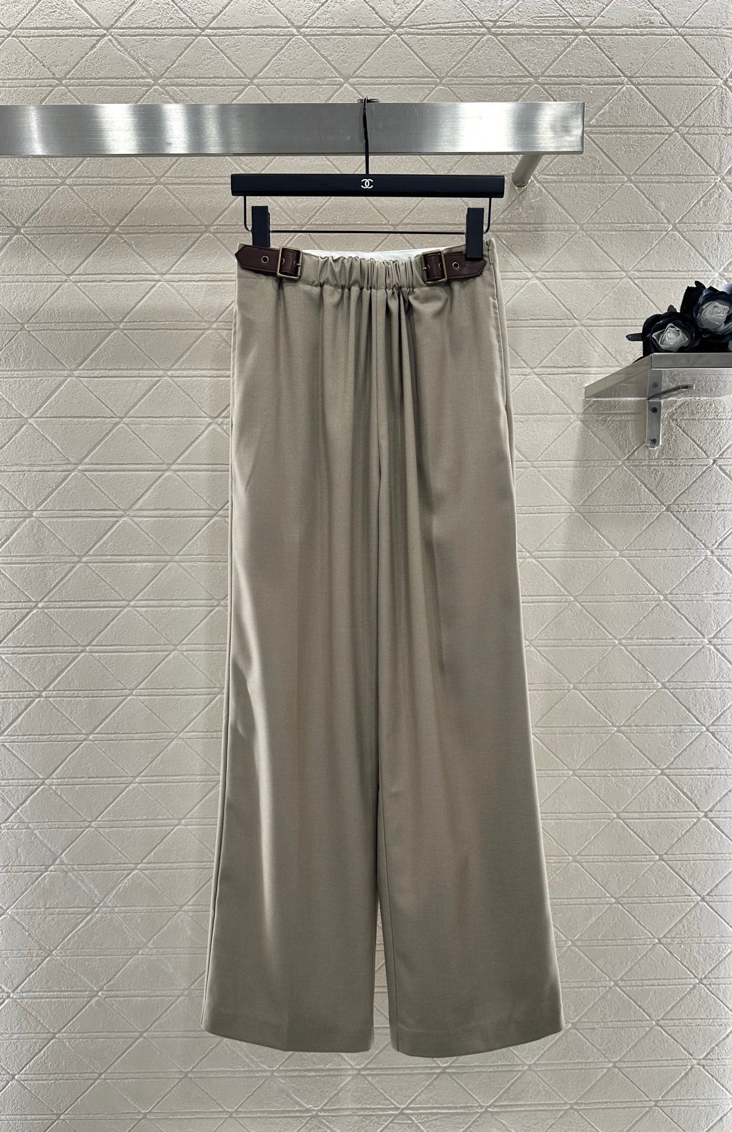 25fw Elastic pleated pants