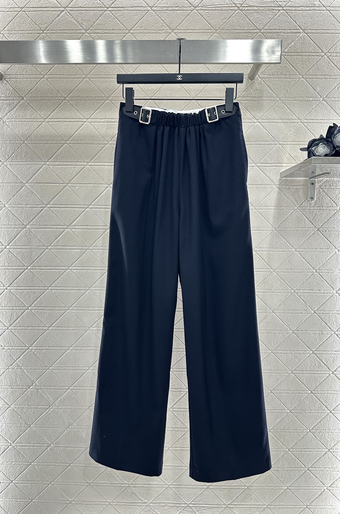 25fw Elastic pleated pants