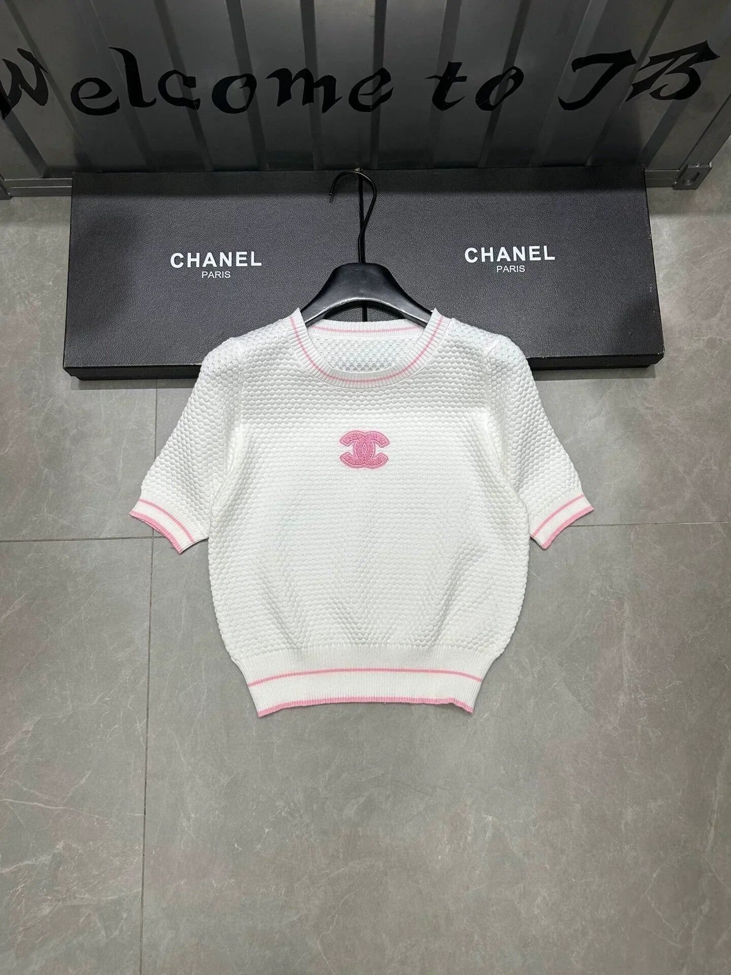 New  flocked short sleeves