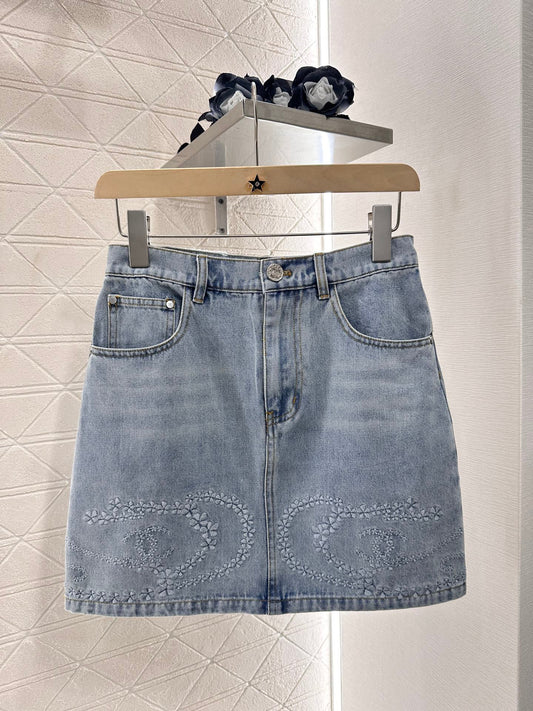 25ss Camellia Embroidery Denim Skirt