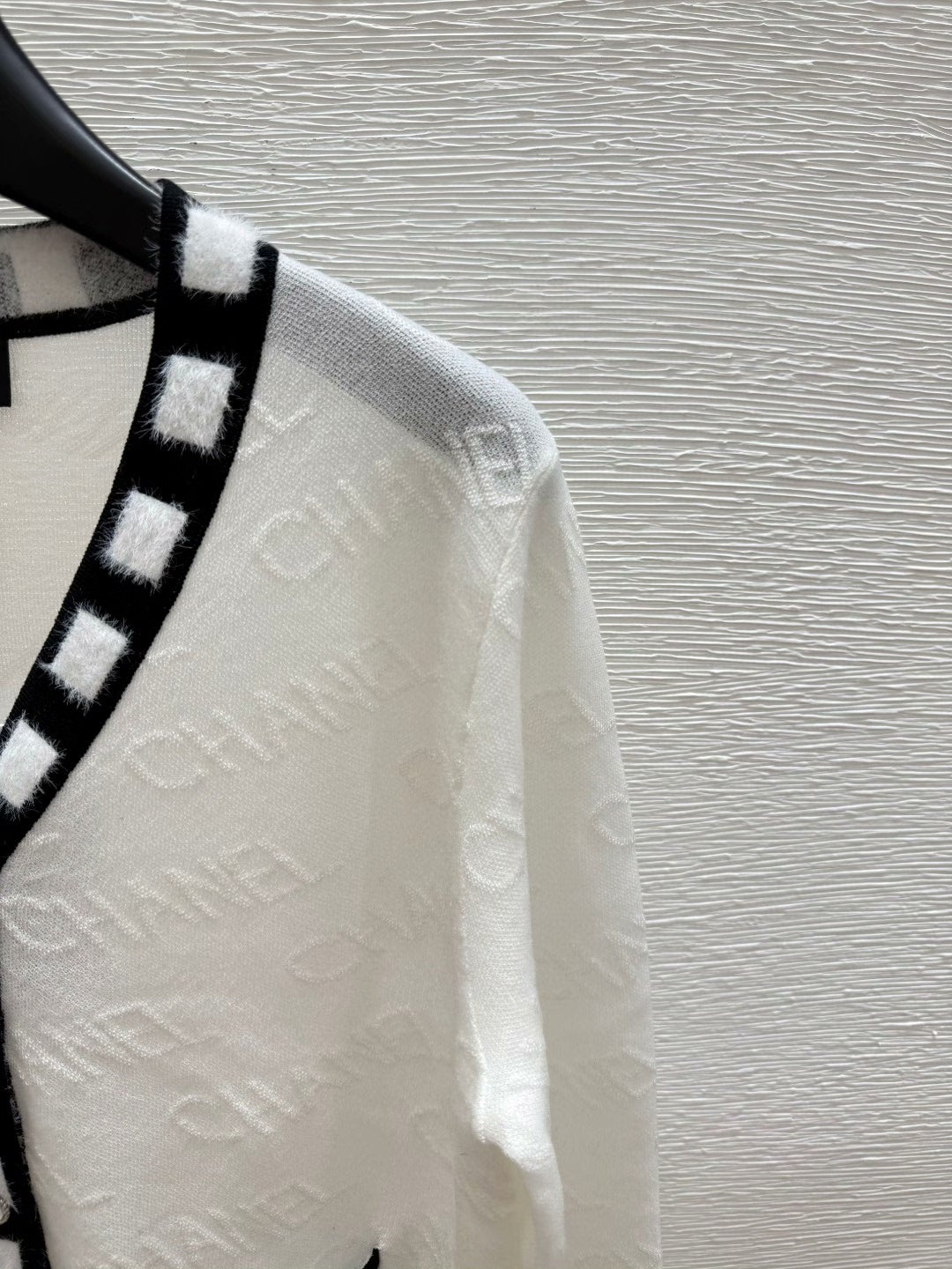 25 Spring and Autumn  Sleeve Cardigan