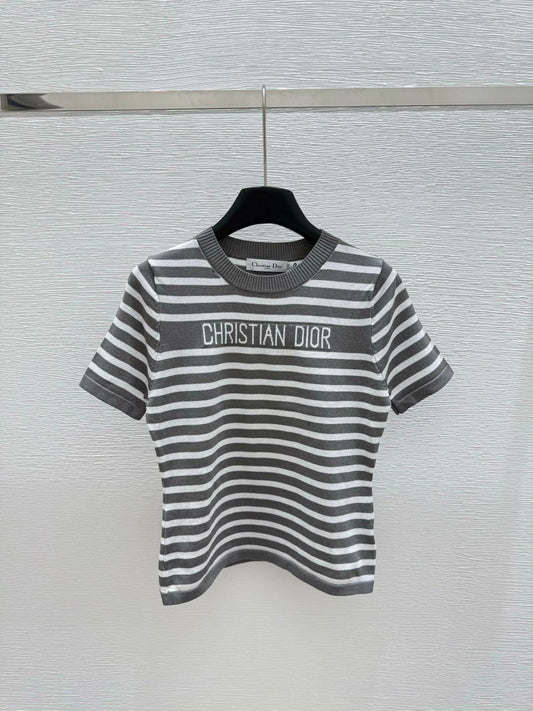 25 Summer striped knitted round neck short sleeves