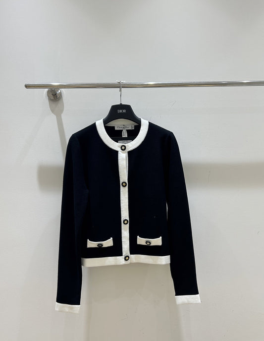 25 black and white colorblock knitted cardigan