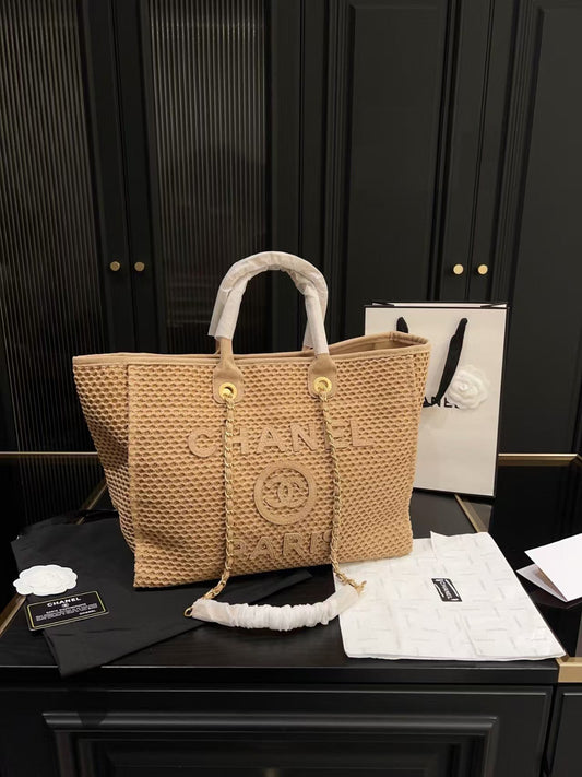 25 Deauville Tote Bag 34cm Beige Crochet Suede