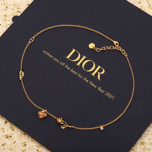 25 Rose Necklace